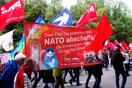 Nato abschaffen - DKP