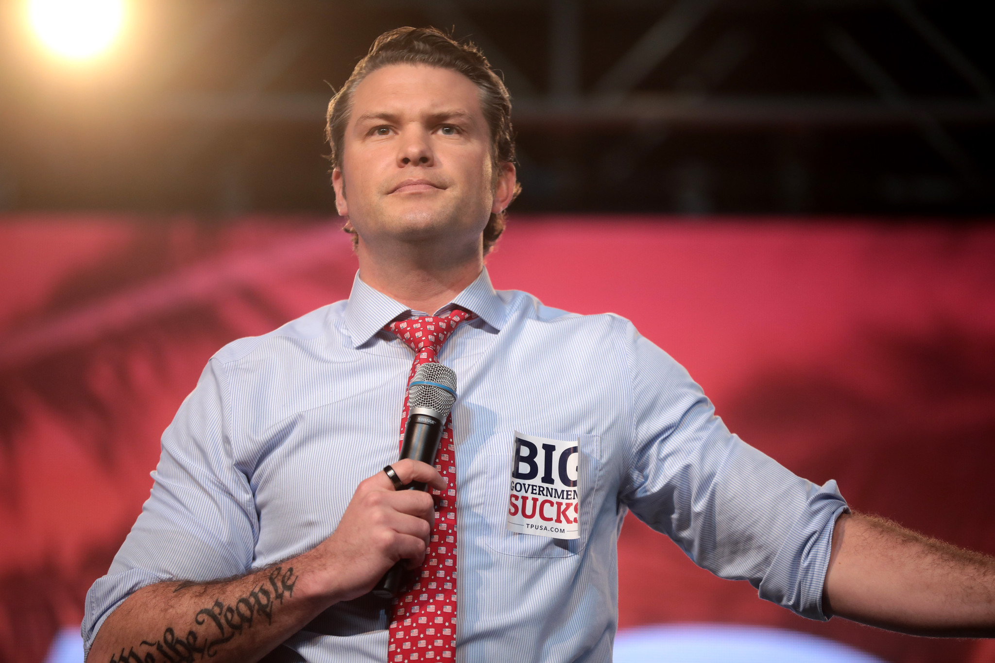 Pete Hegseth CC BY-SA 2.0